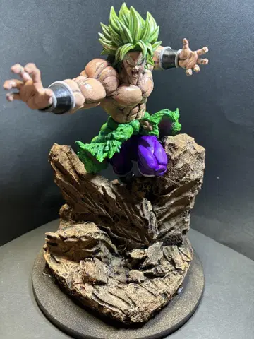 드래곤볼 슈퍼 브로리 리페인트 디오라마 피규어