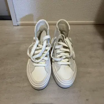 CONVERSE 하이컷 스니커즈 화이트 US5.5