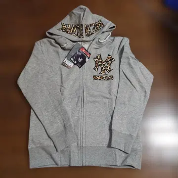 New York Yankees 레오파드 무늬 후드티 L