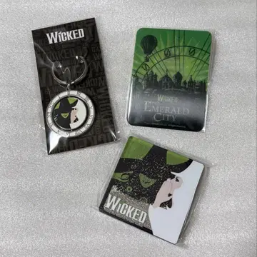 Wicked 키링 마그넷 스티커 세트