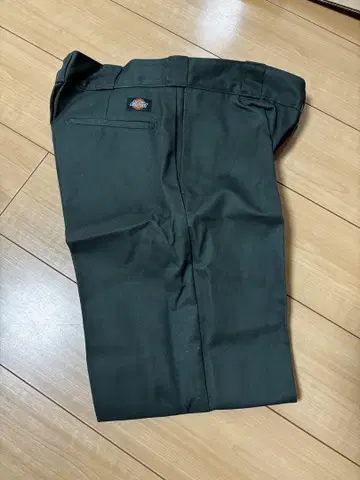 Dickies 다크 그린 치노 팬츠 사이즈 34