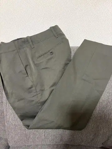 GENTLEMAN PROJECTS 올리브 그린 슬랙스 S/M