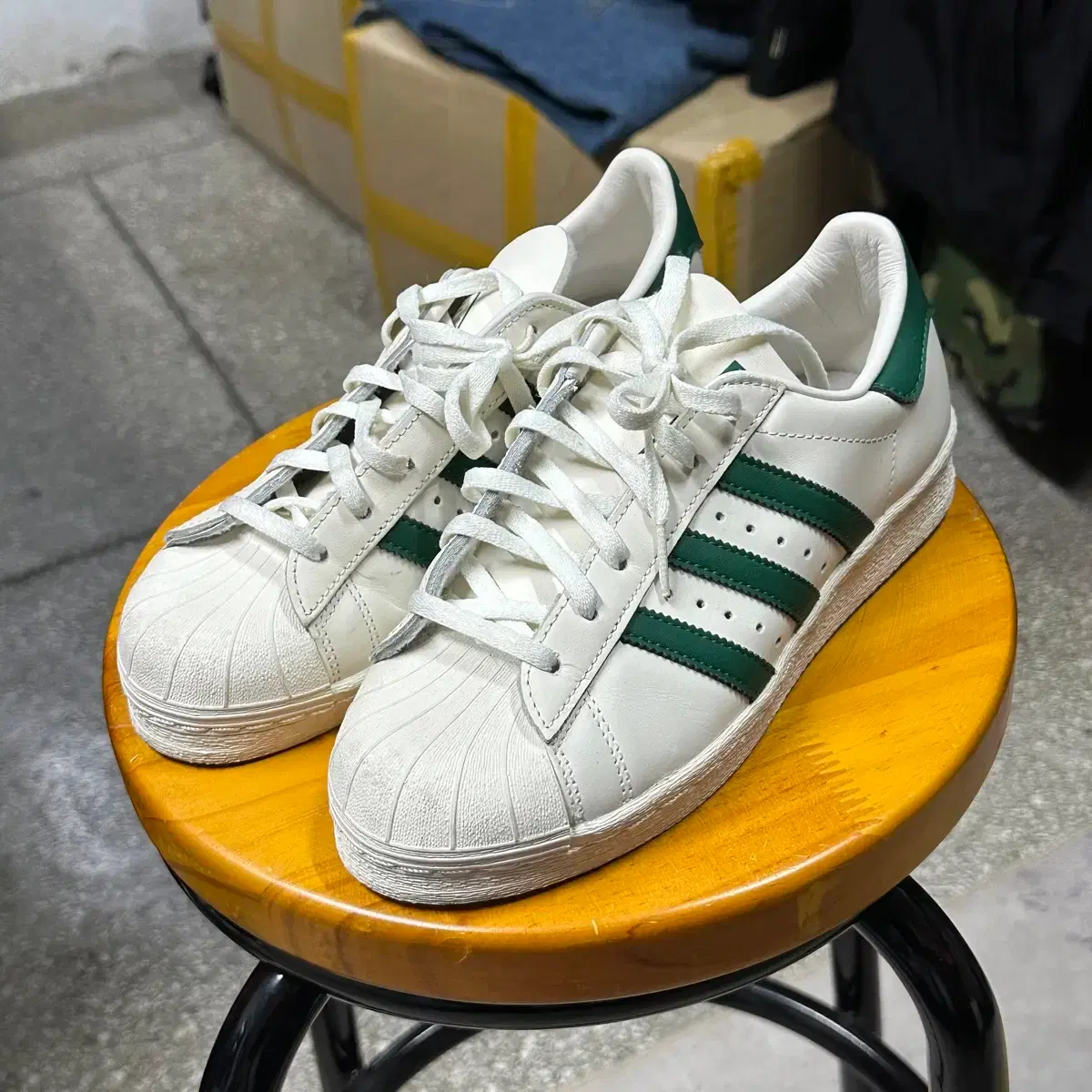 adidas gazelle silver green womens adidas GY8800 Superstar 82 Mens Lifestyle Shoe