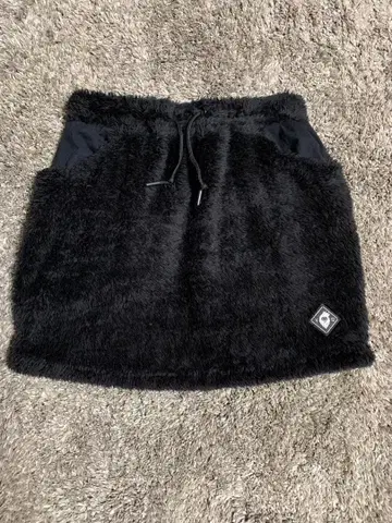 V12 골프 퍼 스커트 블랙 여성용 M 사이즈 새상품급