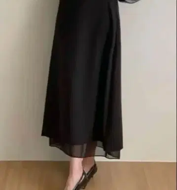 [새상품] RIRINCO(리리엔코) A라인 쉬폰 레이어드 롱 스커트