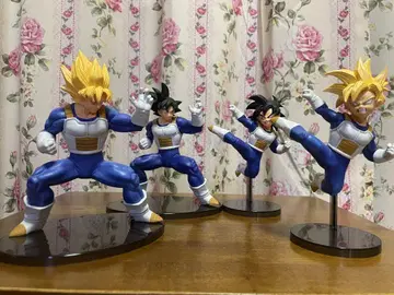 드래곤볼 손오공, 손오반 피규어 4체 세트