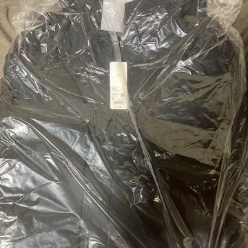 UNIQLO 심리스 다운 블랙 M,