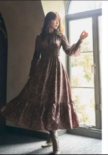 herlipto Winter Floral Long-sleeve Dress