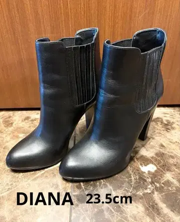 DIANA 사이드 고어 가죽 부티 23.5cm