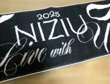 NiziU 머플러 타월 홀 투어 2025