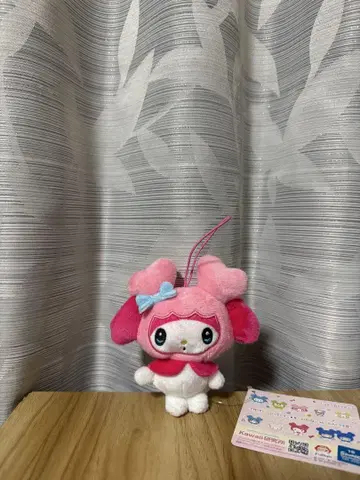 TWICE LOVELYS X SANRIO MOMO