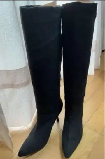 블랙 롱 부츠 레오파드 무늬 안쪽