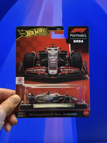 Hot Wheels MoneyGram Haas F1 Team VF-24