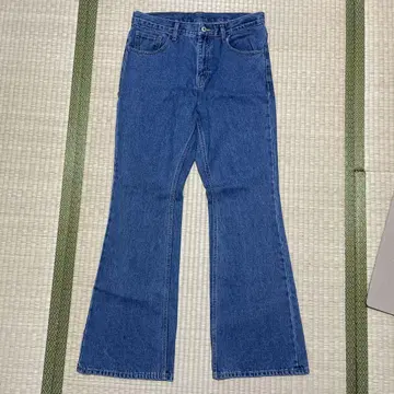 블루 부츠컷 데님 플레어 데님
