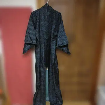 블랙과 파랑의  기모노