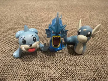 TOMY 포켓몬 몬코레 미니룡 파우와우 갸라도스 3체