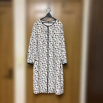 새상품급 레리안 원피스