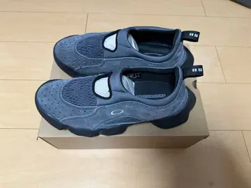 OAKLEY FACTORY TEAM FLESH SANDAL