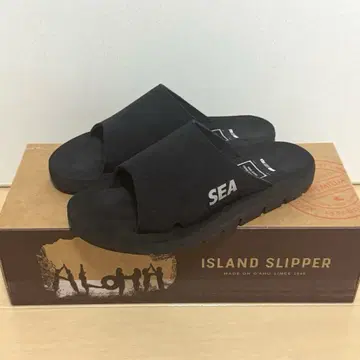 ISLAND SLIPPER 윈드앤씨 블랙 슬라이드 샌들 24