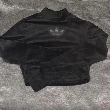 adidas 벨벳 크롭 터틀넥 L
