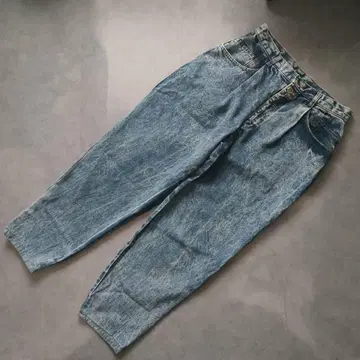 일본산 라이트 블루 데님 팬츠