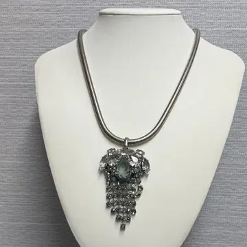 rada 라다 비즈 목걸이