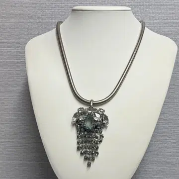 rada 라다 비즈 목걸이