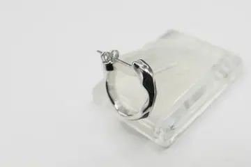 새상품 미사용 라이온 하트 브릴리언트 컷 귀걸이 에폭시