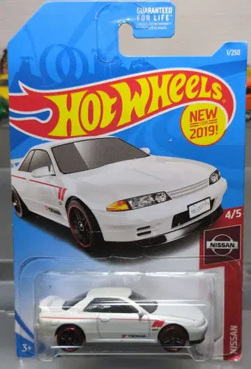 핫휠 NISSAN SKYLINE GT-R BNR32 스카이라인
