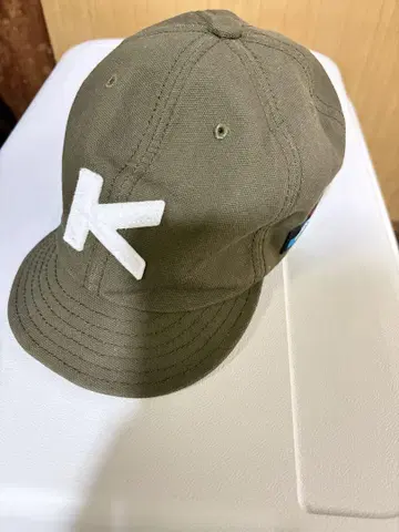 KAVU 올리브색 캡 조정 가능