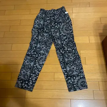 쿠쿠맨 팬츠