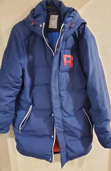 네이비 R 리복 후드 부착 다운 자켓