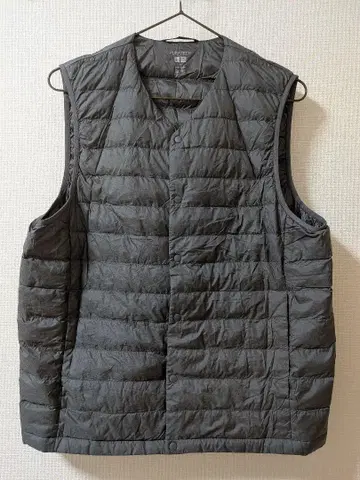 UNIQLO PUFFTECH 다운 베스트 S 그레이