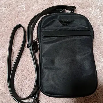 엠포리오 아르마니 숄더백 블랙