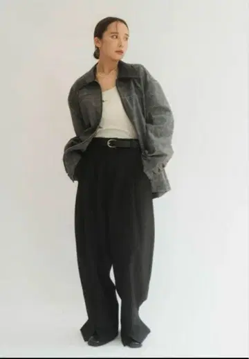 Knuth Marf 프론트 슬릿 팬츠 블랙