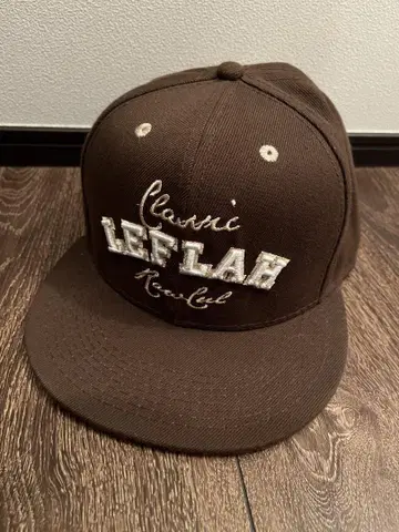 LEFLAB 브라운 캡 스냅백