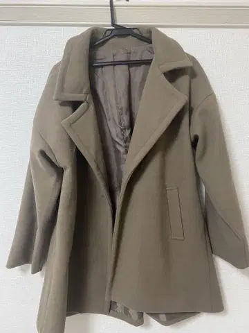 브라운 체스터 코트