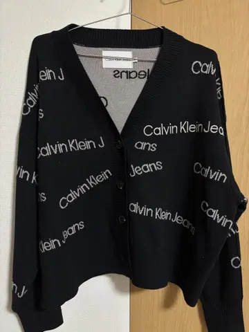 캘빈클라인 Calvin Klein 가디건 CK 니트 새상품급