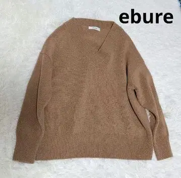 ebure 브라운 V넥 니트 스웨터