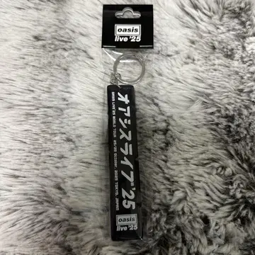 oasis live'25 오아시스 아크릴 키링 BLACK 블랙 2