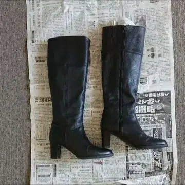 블랙 가죽 롱 부츠 지퍼 포함