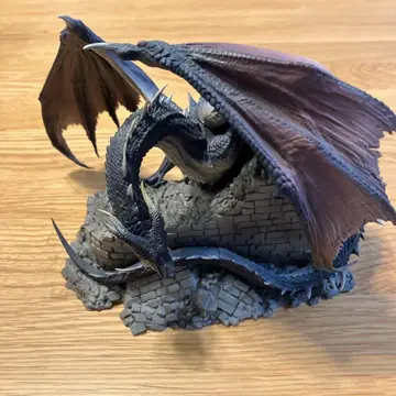 개봉 완료 몬스터 헌터 제일복권 미라보레아스, 메르제나 2세트