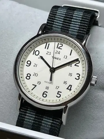 TIMEX INDIGLO 손목시계 화이트/블랙