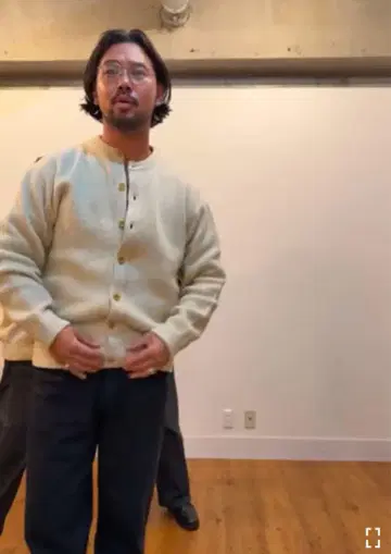 OVY 크루넥 가디건