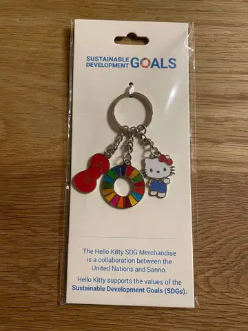 EXPO2025 UN 파빌리온 헬로키티 SDGs 키링