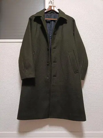 [ URBAN RESEARCH ] 올리브 그린 체스터 코트