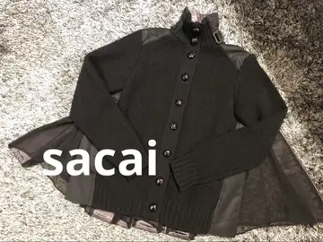 sacai 사카이 이소재 절개 백 플리츠 니트 자켓