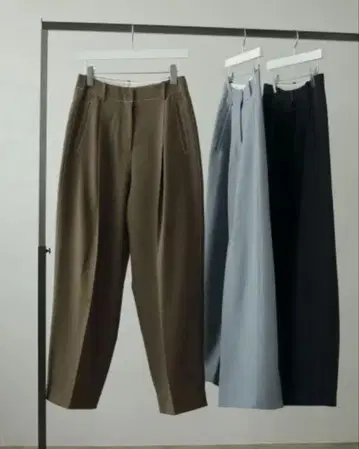anuke 38 Heather Tuck Pants