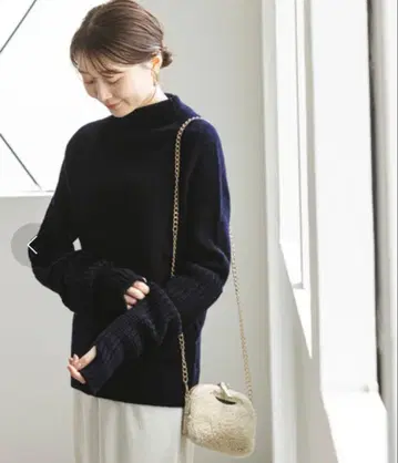 noble 암워머 포함 니트 네이비