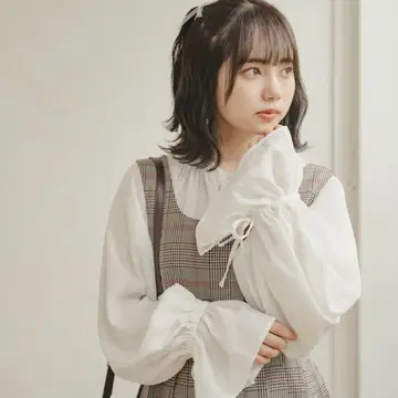 amr. 암르 캔디 플레어 블라우스 FREE 사이즈